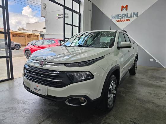 FIAT TORO 1.8 16V EVO FLEX FREEDOM OPEN EDITION AT6
